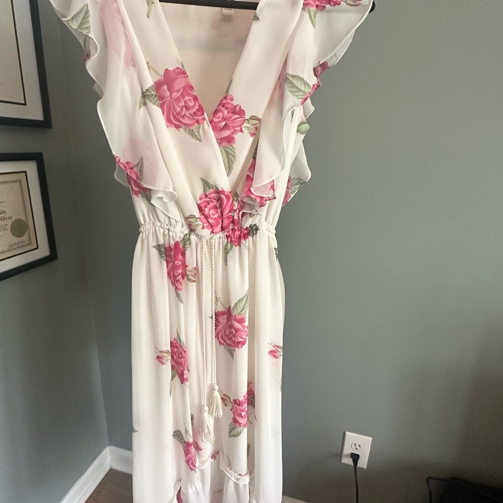 Chelsea & Violet Floral White and Pink Dress